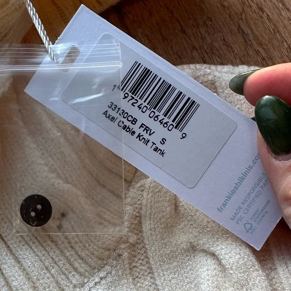 Brand New (NWT) Frankies Bikinis Axel Cable Cloud Knit Tank - Picture 11 of 11